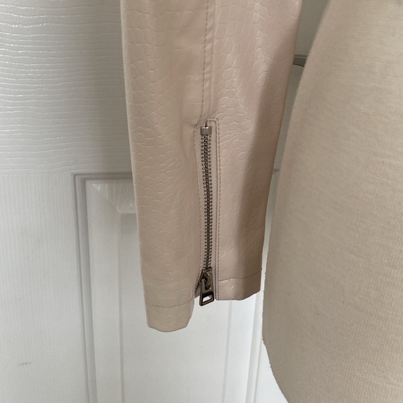 Bar lll Faux Leather Moto Jacket Natural White X-Small - Picture 6 of 11